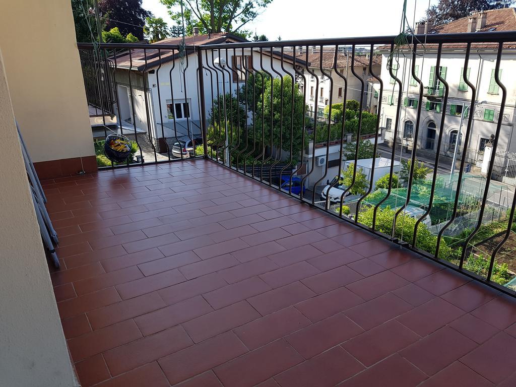 Casa Elena Apartment Albese Con Cassano Luaran gambar